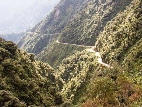 Những nơi đi lại vất vả nhất thế giới