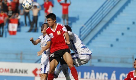 CLB Hà Nội trắng tay, V.Hải Phòng nguy to