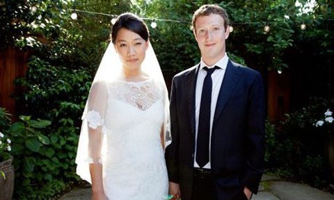 Ông chủ Facebook bất ngờ tiến hành lễ cưới