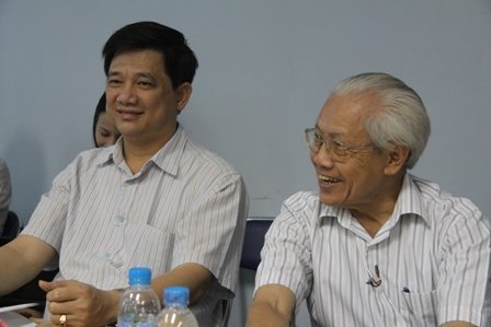 'Trẻ con như mặt đê, áp mãi rồi cũng vỡ ra'
