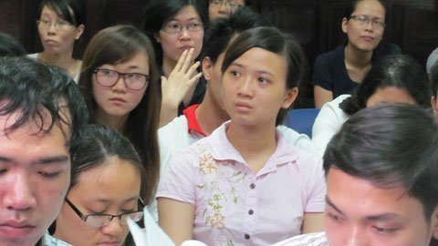 Đối thoại giữa Cục trưởng và ứng viên 322