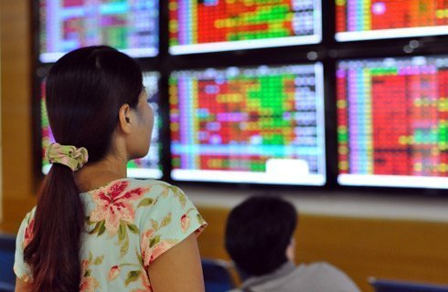 Chứng khoán tụt dốc: Rủi ro sau thời tăng nóng