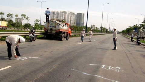 Đại lộ nghìn tỷ sụt lún, bao giờ 'cứu' xong?