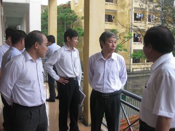 Đề thi tốt nghiệp chủ yếu trong chương trình lớp 12