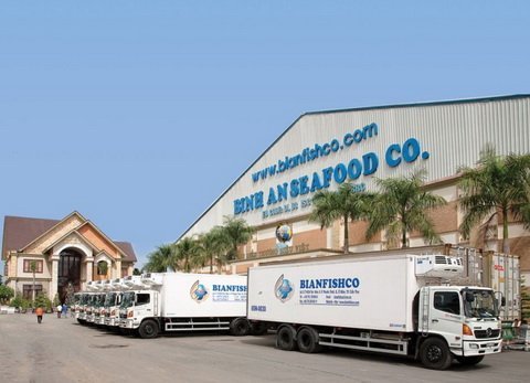 Đại gia ngập nợ: Mắc kẹt nhà đất, dự án trái ngành