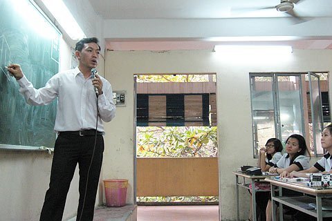 Quy định dạy thêm xa thực tế?