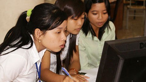 'Bệnh' copy – paste của sinh viên vào mùa