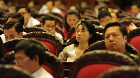 Quốc hội đồng ý bãi nhiệm ĐB Hoàng Yến
