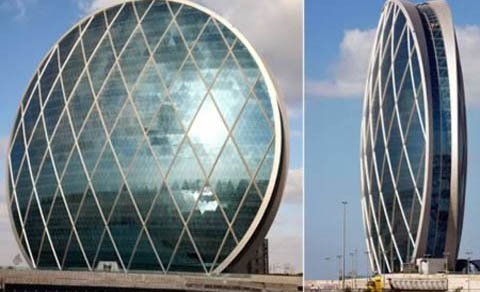 8 tòa nhà có hình dáng khác lạ