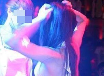 Đàn bà và khát vọng làm giàu