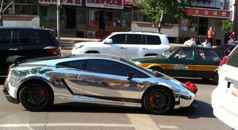 Lại một đám cưới siêu xe