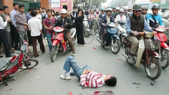 Nghề săn... xác chết: Thú vui quái đản