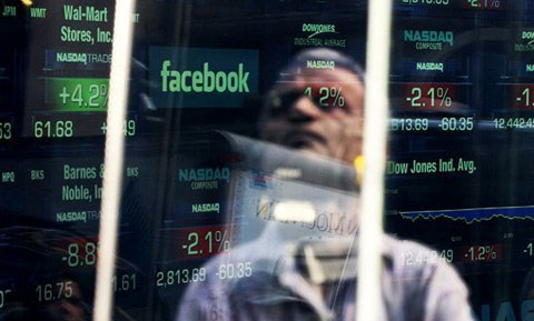 Facebook đang trở thành ác mộng ở Phố Wall