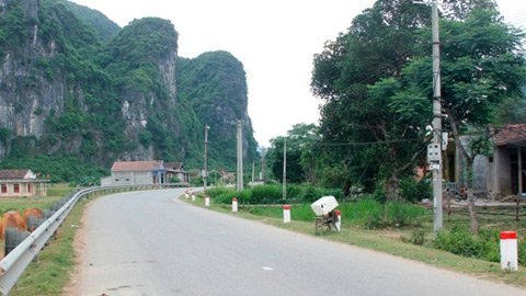 Cầm đầu nhóm cướp gỗ sưa là một công an viên