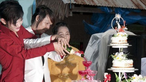Hôn nhân là quyền của những người yêu nhau và muốn chung sống