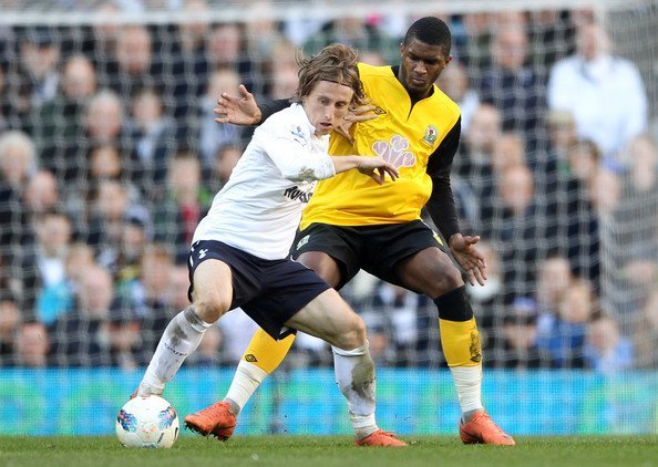 Vuột mất Hazard, M.U quyết tậu Modric