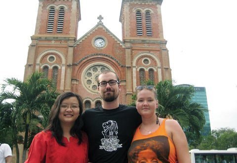 Bốn biển là nhà