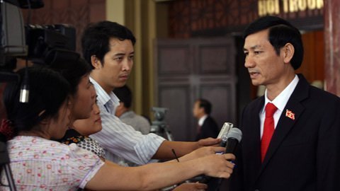 Chuyện hành lang QH: Mạng thông tin 'siêu nóng'