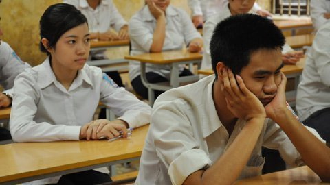 Sau 2015 mới xem xét bỏ thi tốt nghiệp