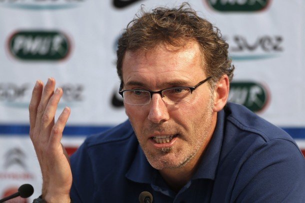 HLV Blanc yêu cầu học trò cảnh giác với internet