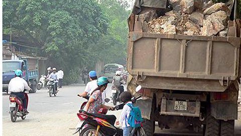 Tập kết vật liệu gây ồn, xử lý thế nào?
