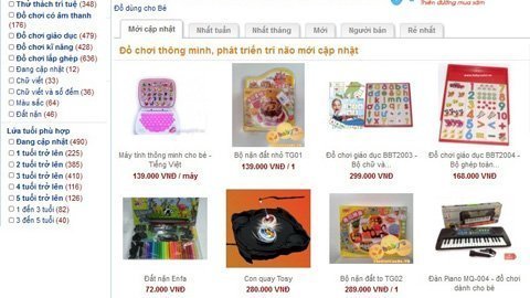 Lên mạng săn đồ chơi cho con