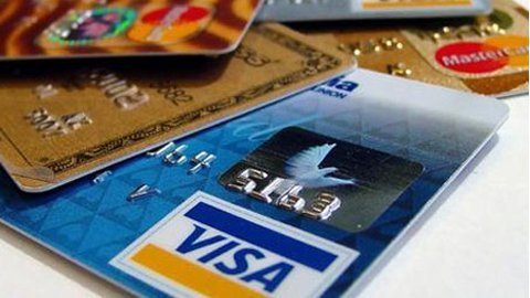 Vấn nạn xài thẻ tín dụng ‘chùa’ tái phát?