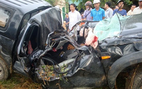 Truy đuổi xe gỗ lậu, một kiểm lâm tử nạn