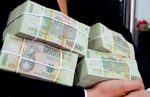 Chạy đua gửi tiền lãi suất cao