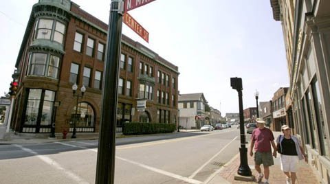 Phạt 20 đô nếu nói tục ở nơi công cộng