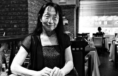 Cụ ông 80 tuổi xin làm … phụ nữ