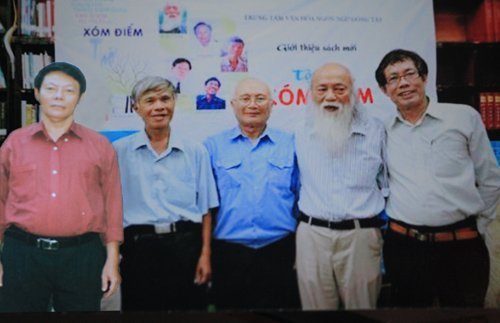 5 nhà thơ ở Xóm Điếm