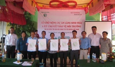 Toyota Việt Nam hỗ trợ phát triển làng sinh thái
