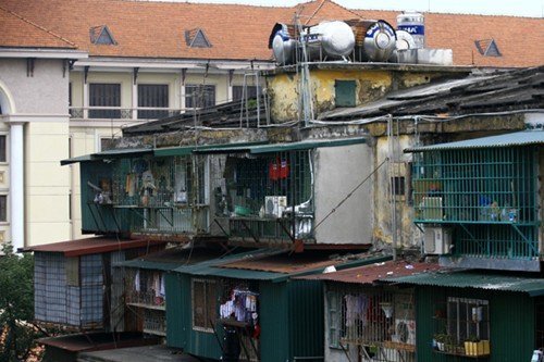 Đổ bồn nước ở Vĩnh Phúc: Do lắp đặt sai