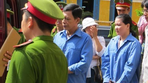 Ôsin bắt cóc con chủ đòi chuộc 50 lượng vàng