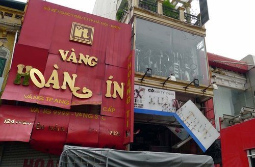 Hình ảnh hiện trường vụ nổ ở tiệm vàng