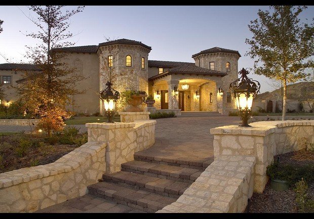 Cận cảnh biệt thự xa hoa của các sao Hollywood