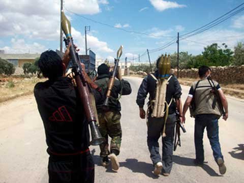 Mỹ bí mật tuồn vũ khí cho phe đối lập Syria