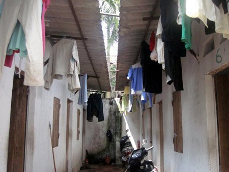 Nữ công nhân:  Đắng ngắt những cuộc tình vơ vội