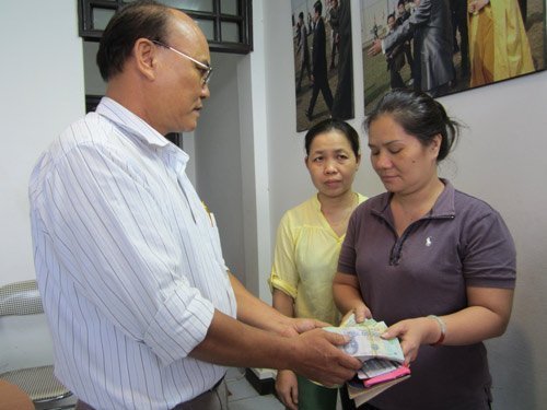 Tài xế taxi trả lại khách hơn 240 triệu đồng