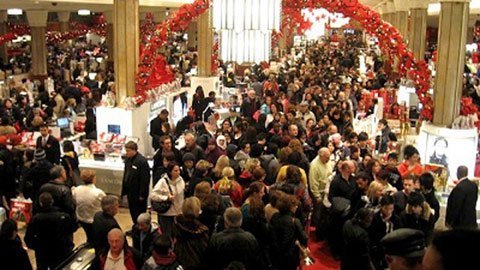 Mùa hạ giá ở nước ngoài: Đi 'săn' cũng phải có chiêu