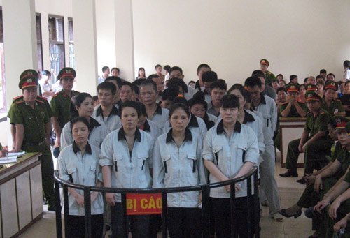'Nữ quái' đường dây heroin lãnh án chung thân