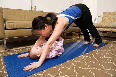 Con nhập viện vì mẹ muốn đẹp lại sau sinh