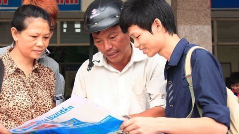 Hàng ngàn chỗ ở miễn phí cho thí sinh nghèo