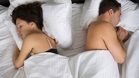 Qua nhà bạn trai nghỉ trưa...bị xâm hại