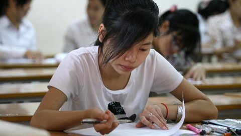 Những chuyện 'cười ra nước mắt' mùa thi