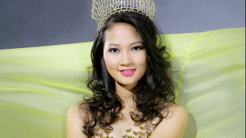 Nóng trong ngày: Hậu trường hoa hậu