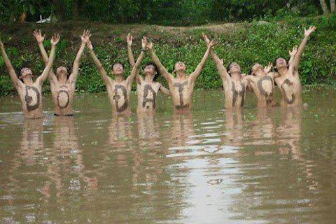 Ảnh chế hài hước trong mùa đại học