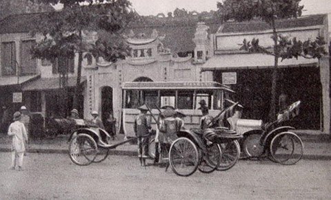 Xe hơi ở Việt Nam cách đây 1 thế kỷ