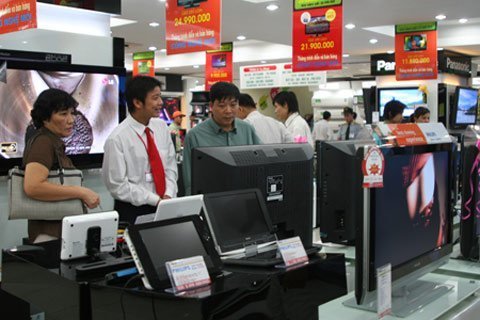 Siêu thị cạnh tranh, giành cả khách với... chợ